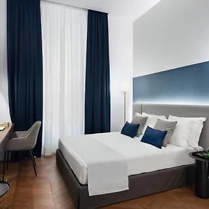 Otel M20 Boutique