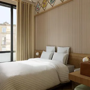 Otel Qc Porta Romana